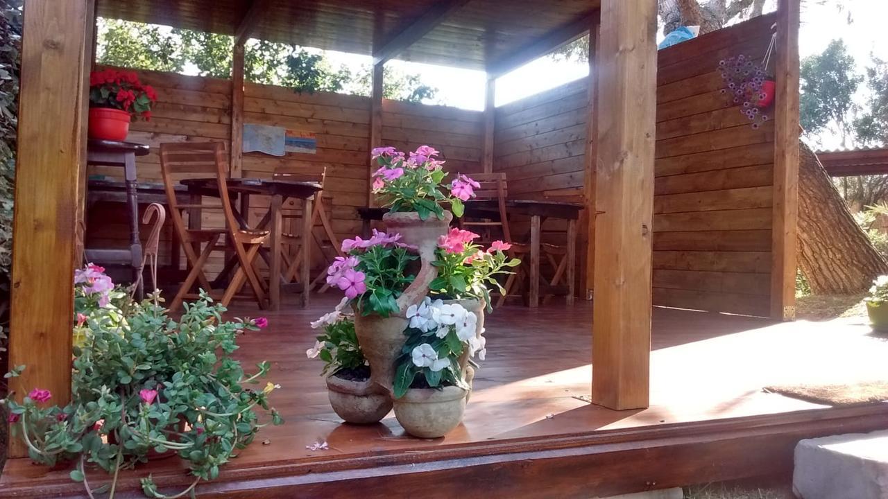 La Contea Acomodação com café da manhã SantʼAnna Arresi Exterior foto